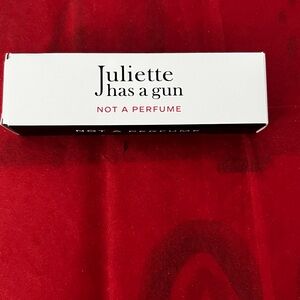JULIETTE HAS A GUN NOT A PERFUME